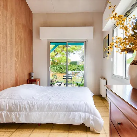 700m De La Plage, Jardin, 4 Adultes 2 Enfants La Guérinière