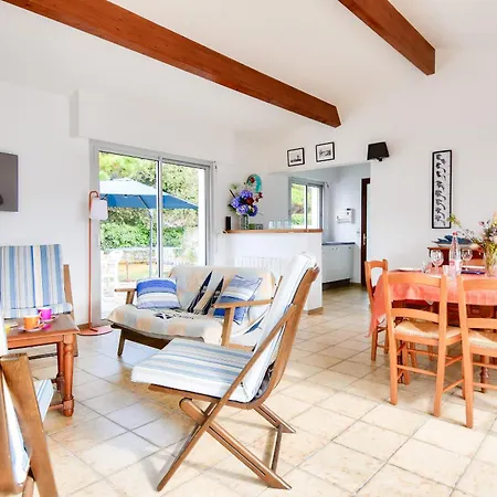 700m De La Plage, Jardin, 4 Adultes 2 Enfants * La Guérinière