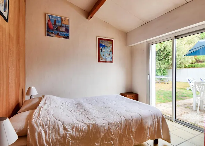 700m De La Plage, Jardin, 4 Adultes 2 Enfants Hébergement de vacances *