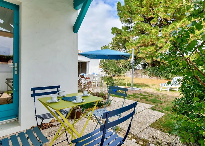 Hébergement de vacances 700m De La Plage, Jardin, 4 Adultes 2 Enfants